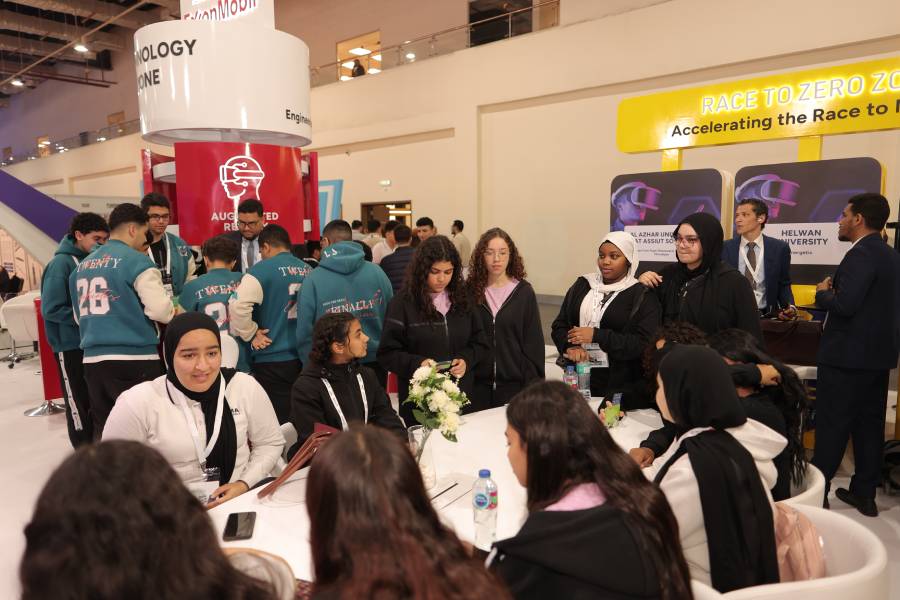 Immersive Learning Experiences