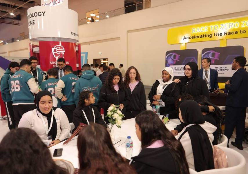 Immersive Learning Experiences