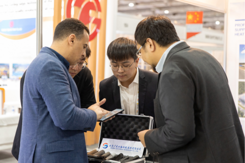 GAIN VALUABLE INSIGHTS